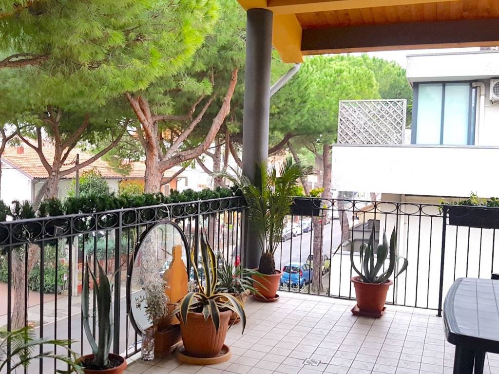 Appartamento a Riccione in Corso Fratelli Cervi - Foto 5