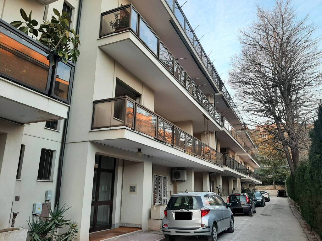 Appartamento a Caserta in Via Francesco Petrarca - Foto 2