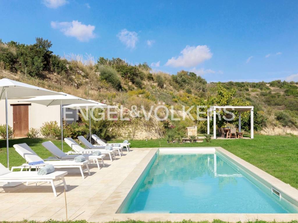 Villa a Avola in Strada Provinciale Avola-Bochini - Foto 5
