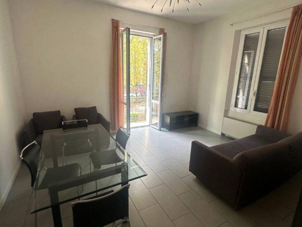 Appartamento a Pavia in Viale Giacomo Matteotti, 81 - Foto 2