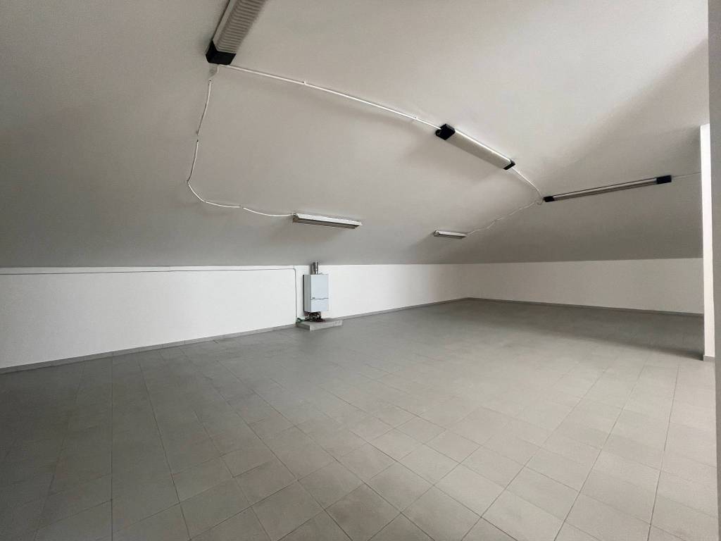 Palazzo / stabile a Pescara in Viale Gabriele D'Annunzio, 162 - Foto 4