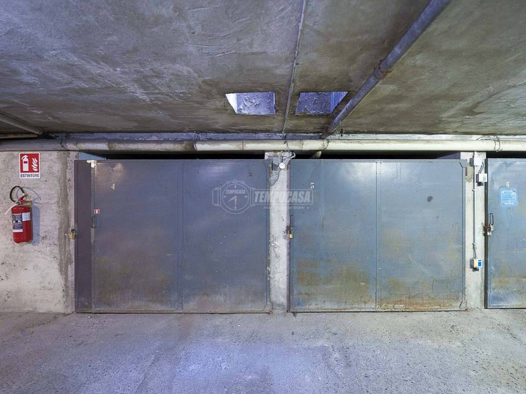 Box / garage a Cremona in Via Eugenio Beltrami - Foto 2