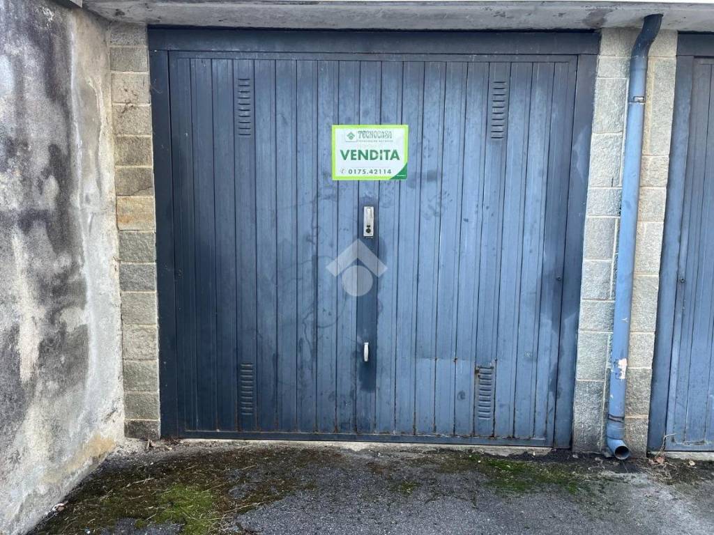 Box / garage a Revello in Via Santa Croce, 15 - Foto 5