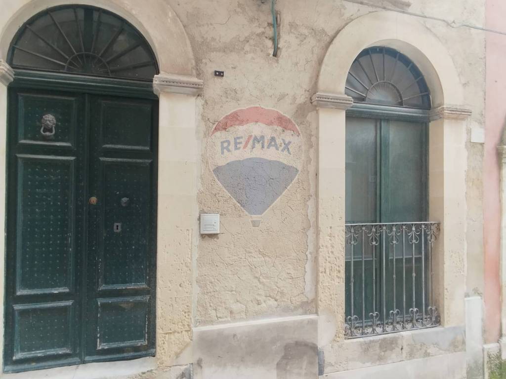 Casa indipendente a Ragusa in via giusti, 74 - Foto 2