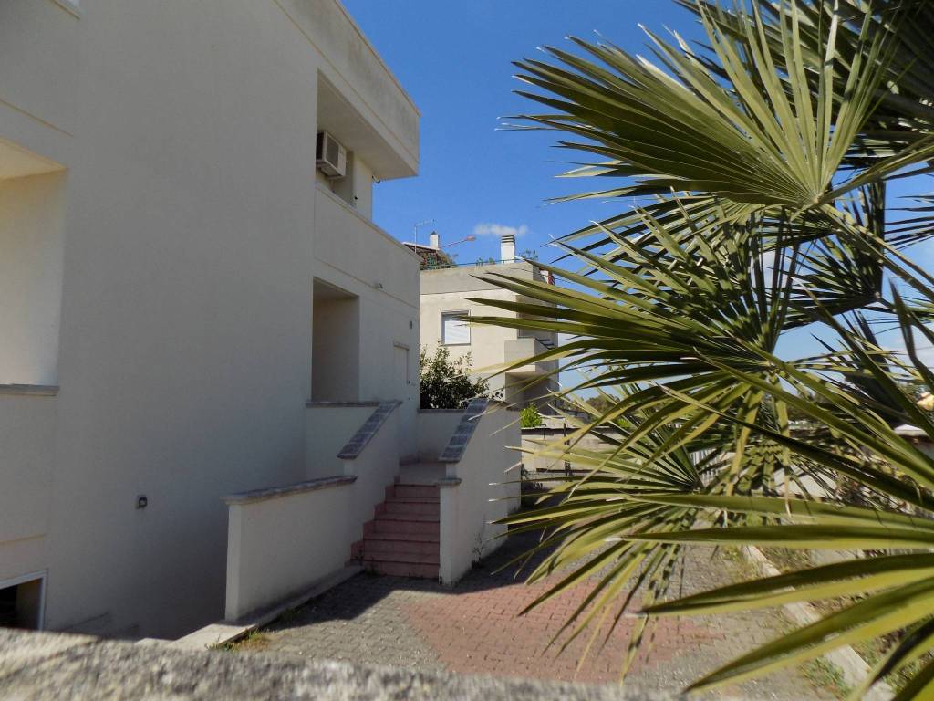Villa a Ginosa in Viale dei Ciclamini - Foto 3