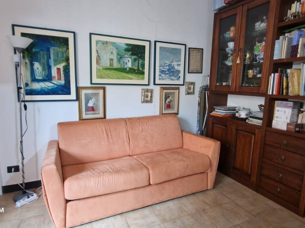 Appartamento a Spotorno in Piazza Camillo Sbarbaro - Foto 2
