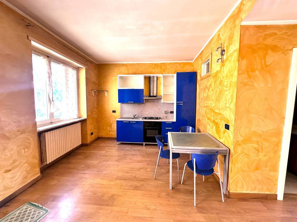 Casa indipendente a Castellinaldo d'alba in Vicolo Fiume, 2 - Foto 2