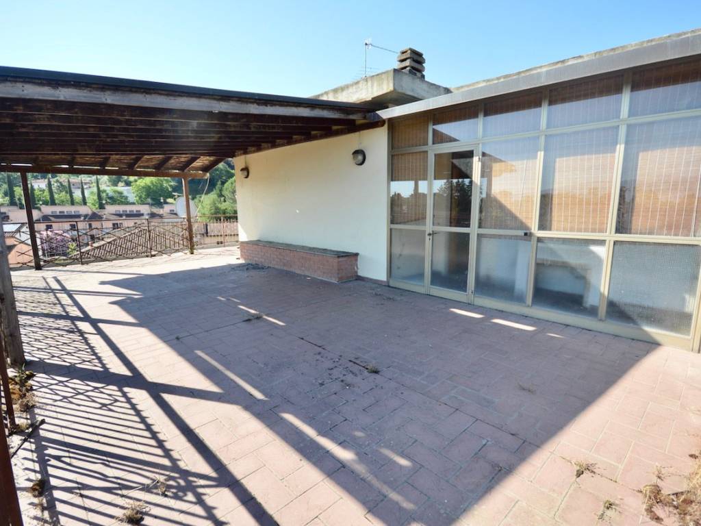 Attico / mansarda a Montevarchi in Via di Mercatale - Foto 2