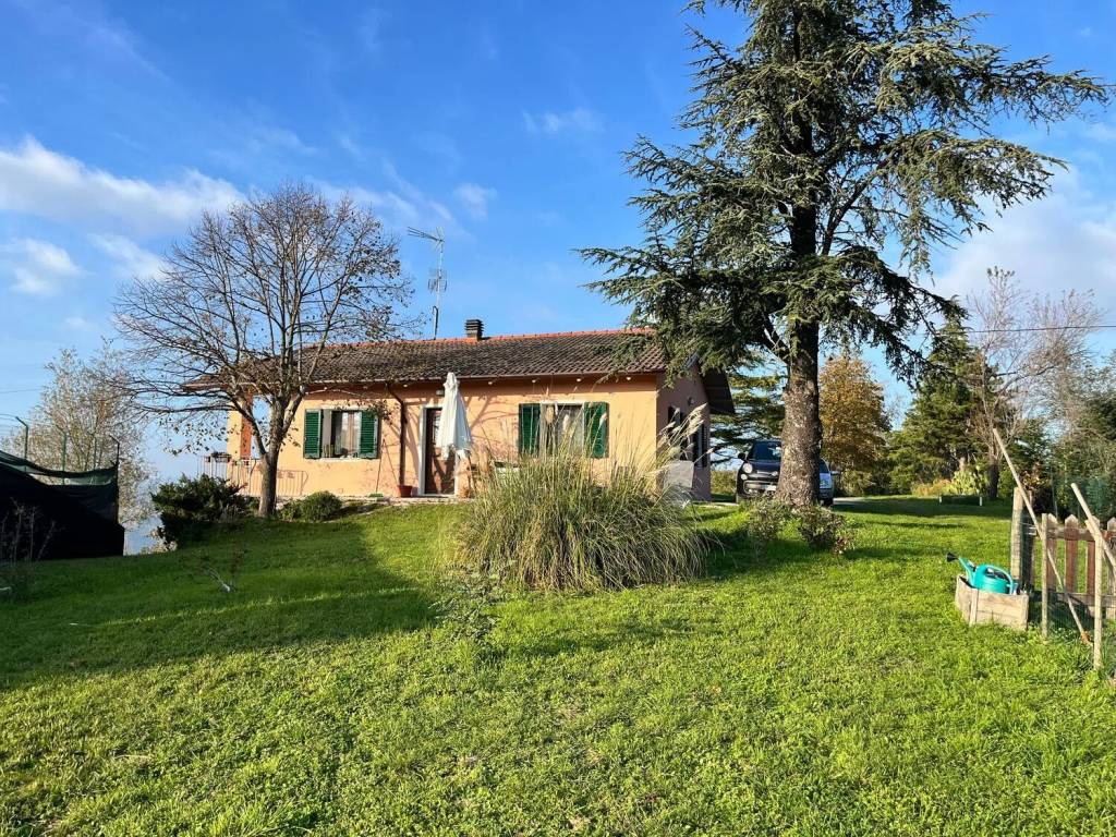 Villa a Urbino in Via Pallino - Foto 2