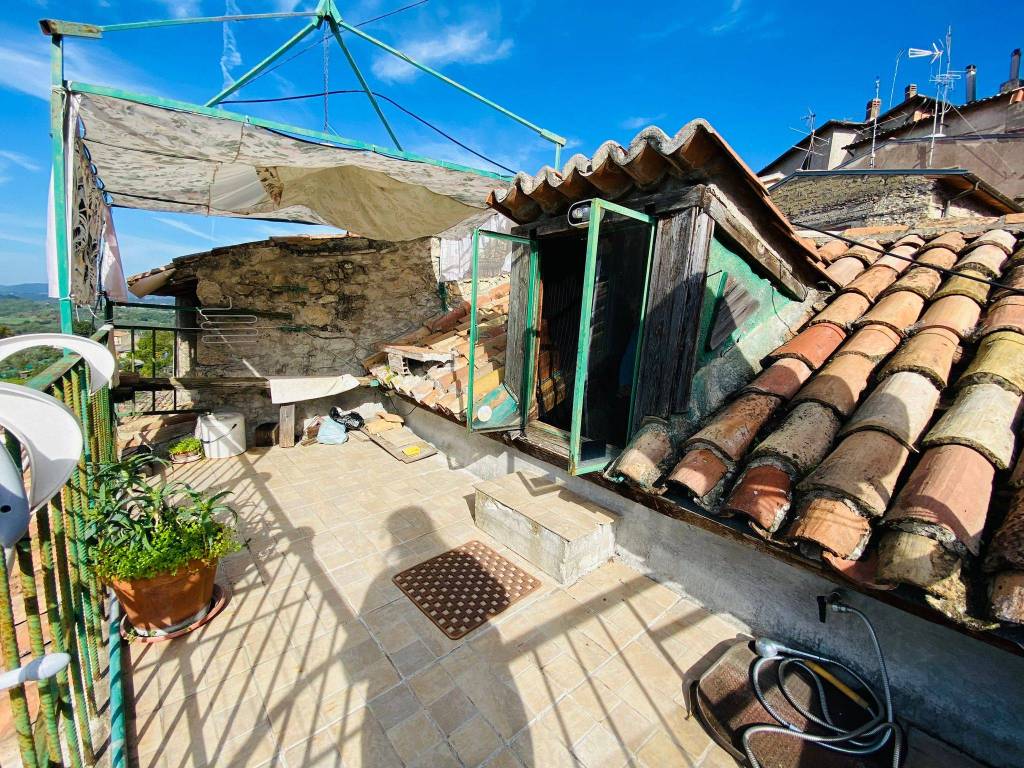 Appartamento a Poggio moiano in Via di Mezzo - Foto 3