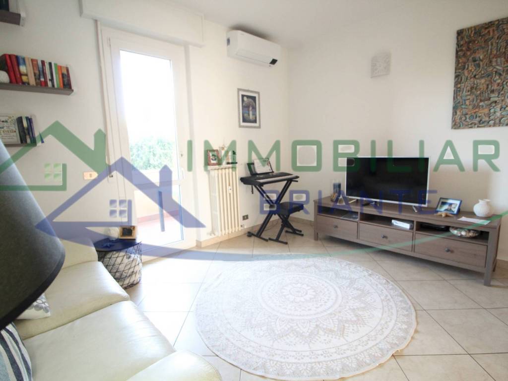 Appartamento a Cardano al campo in Via Antonio Gramsci - Foto 5
