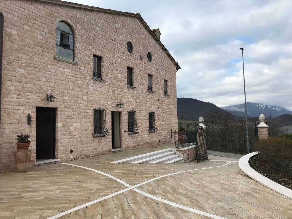 Villa a Cagli in Area Residenziale Acqauaviva Cagli - Foto 3