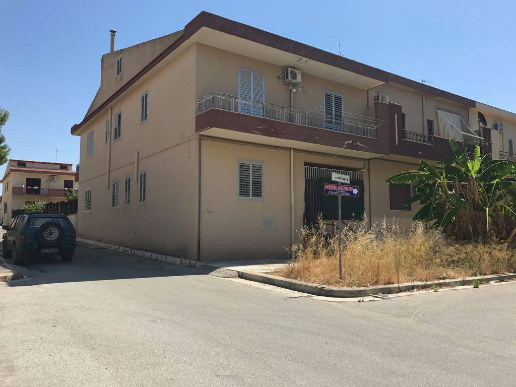 Villa a Menfi in Via Francesco Valenti - Foto 2