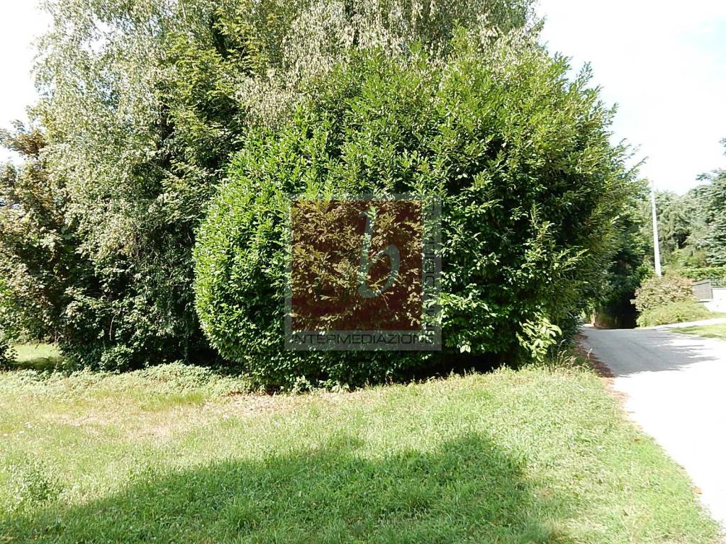 Terreno a Leggiuno in Via Montegrappa - Foto 3