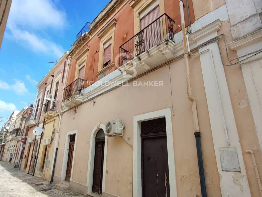 Casa indipendente a Brindisi in Via Bernardo de Royas, 31 - Foto 2