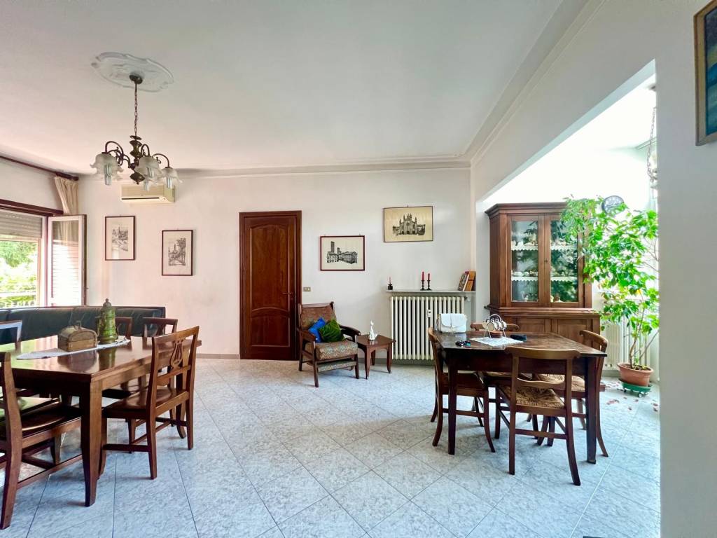 Appartamento a Alba in Strada Rorine, 21 - Foto 3