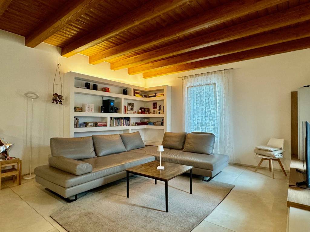 Villa a Cerea in Via 25 Aprile, 18 - Foto 4
