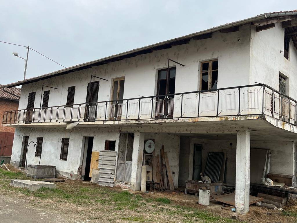 Casa indipendente a Saluzzo in Via dei Romani - Foto 3