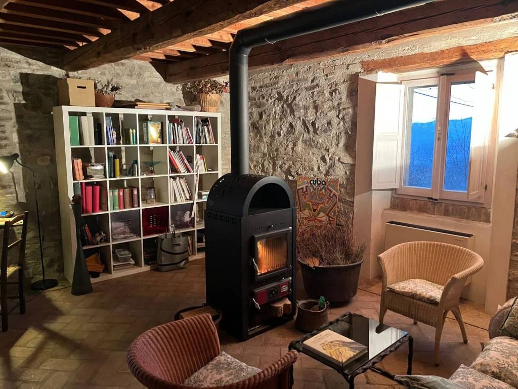 Rustico / casale a Urbino in Area Residenziale Cesana Mazzaferro - San Donato - Foto 3