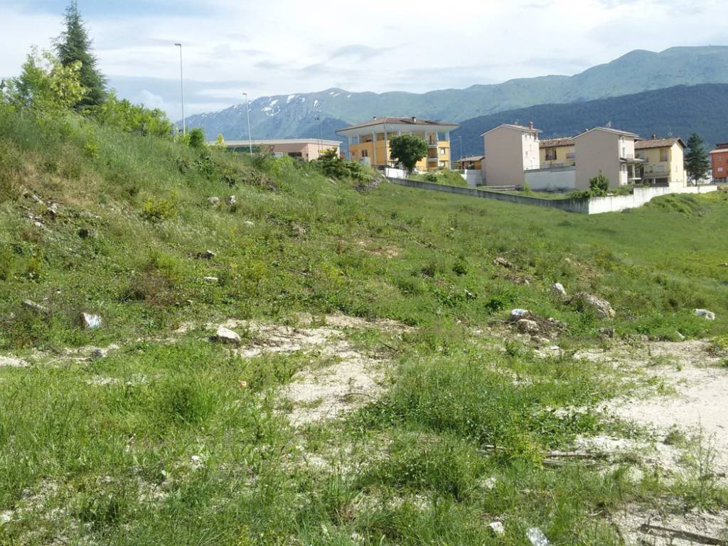 Terreno a L'aquila in Via Celano, snc - Foto 2