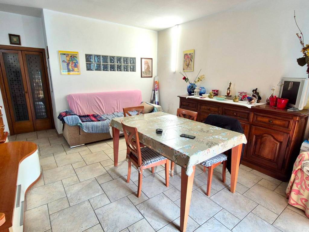 Appartamento a Montevarchi in Via dell'Artigianato - Foto 5