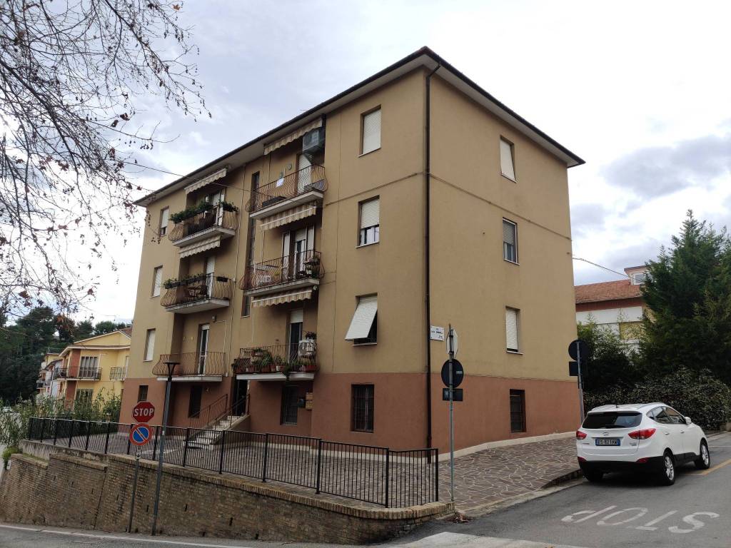 Appartamento a Loreto in Via Ungheria, 1 - Foto 2