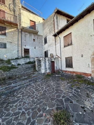 Casa indipendente a Pereto in Via Roma - Foto 3