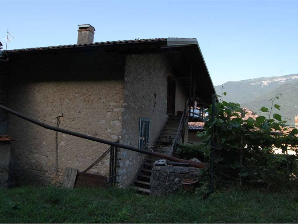 Casa indipendente a Vallarsa - Foto 3