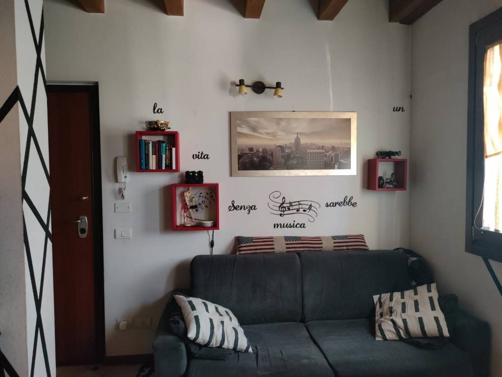 Appartamento a San giovanni lupatoto in Piazza Alcide De Gasperi - Foto 2