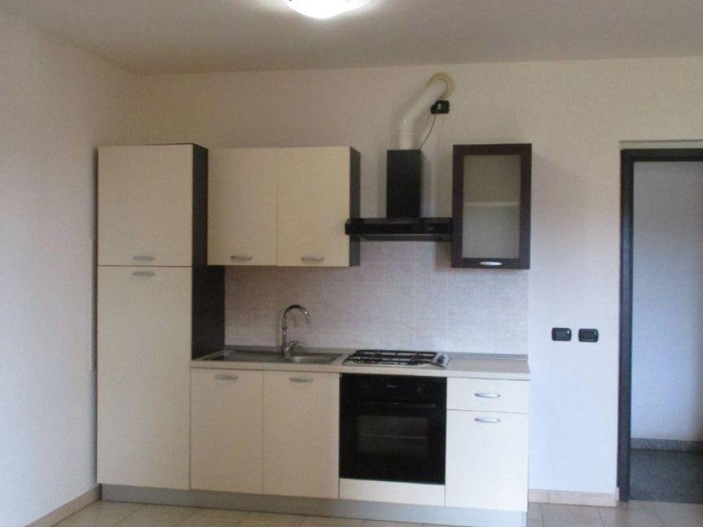 Appartamento a Binago in Corso Giacomo Matteotti, 38 - Foto 3