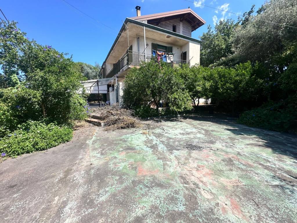 Appartamento a Pedara in Via Etnea - Foto 4