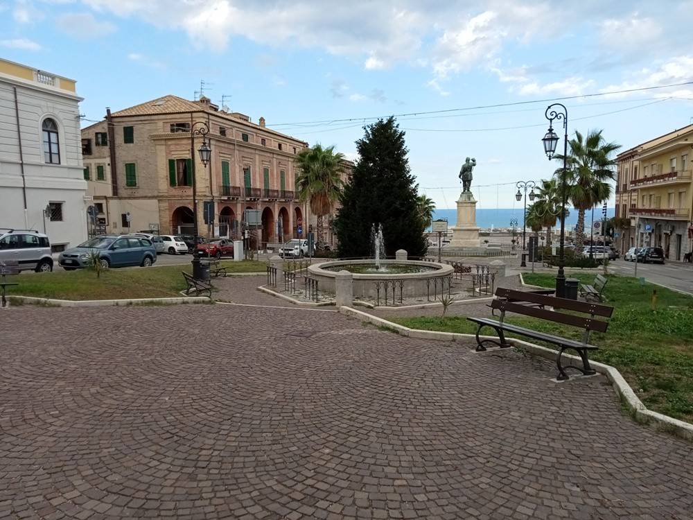 Immobile a Giulianova in Piazza della Libertà, 41 - Foto 2