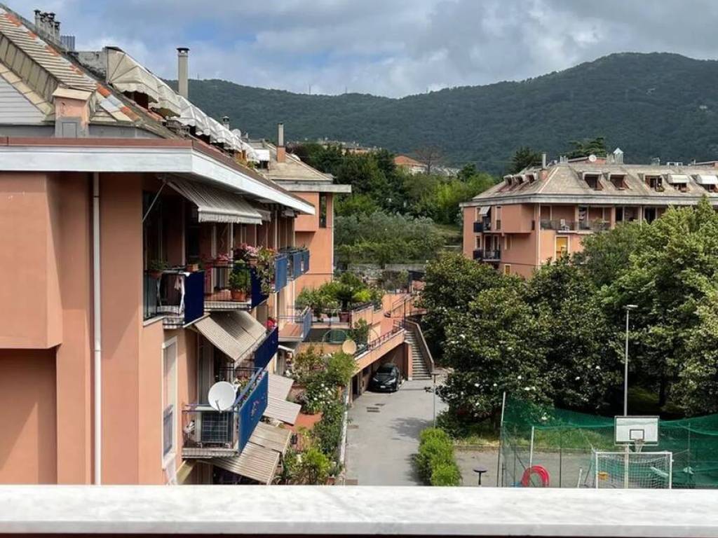 Appartamento a Genova in Via Di Pino, 28 - Foto 4