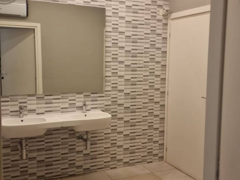 Attività / licenza a Perugia in Via Luigi Einaudi - Foto 3