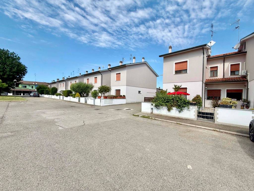 Casa indipendente a Alfonsine in Via Gianni Rodari, 11 - Foto 4