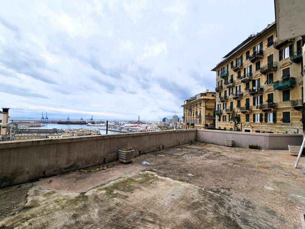 Appartamento a Genova in Salita della Provvidenza, 12 - Foto 2