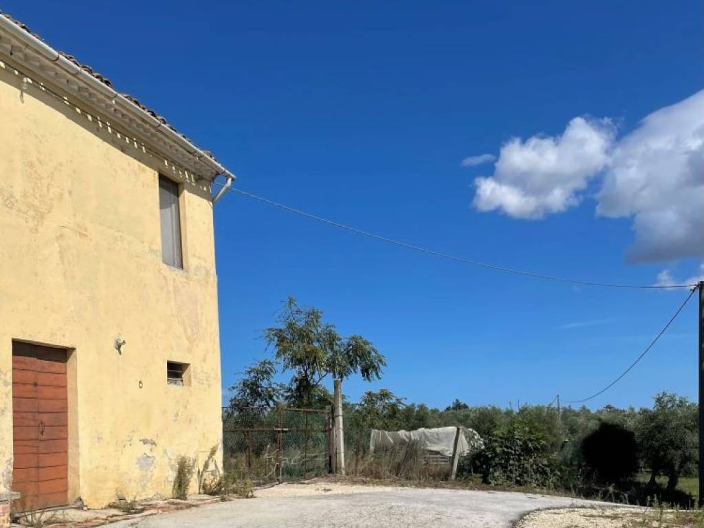Rustico / casale a Jesi in Via Santa Lucia - Foto 3
