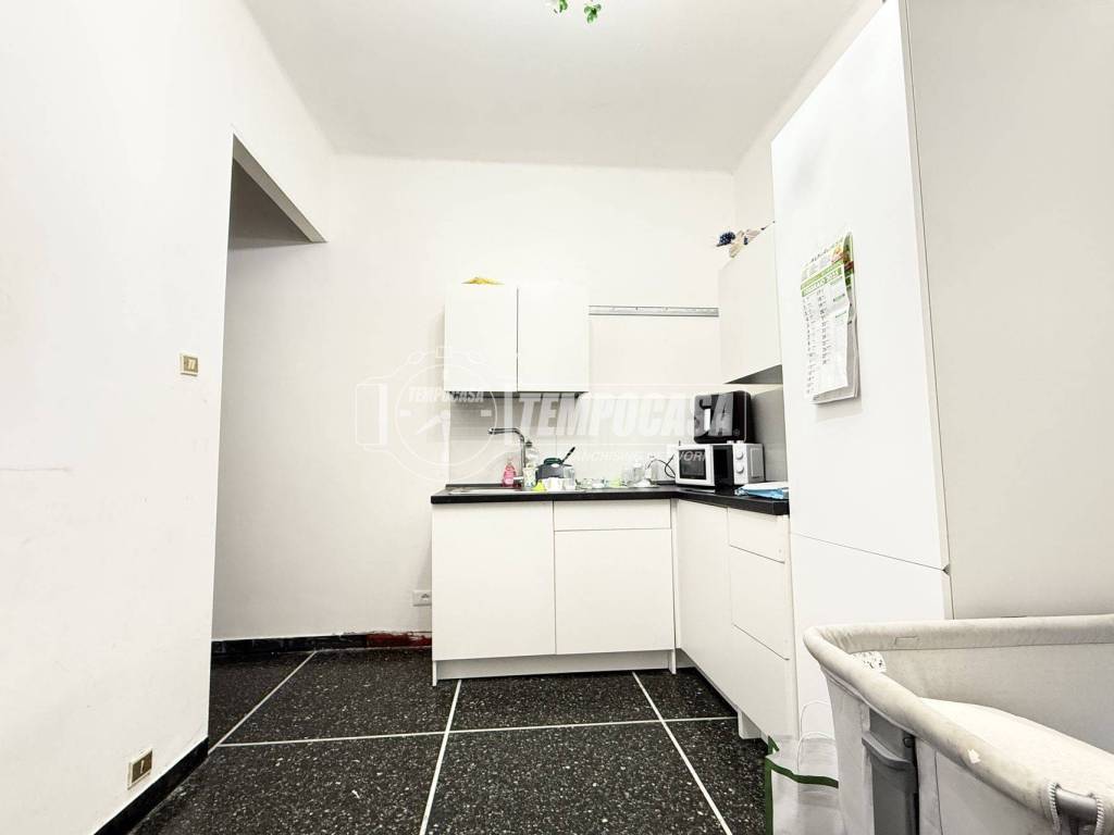 Appartamento a Genova in Via Gerolamo Pittaluga - Foto 3