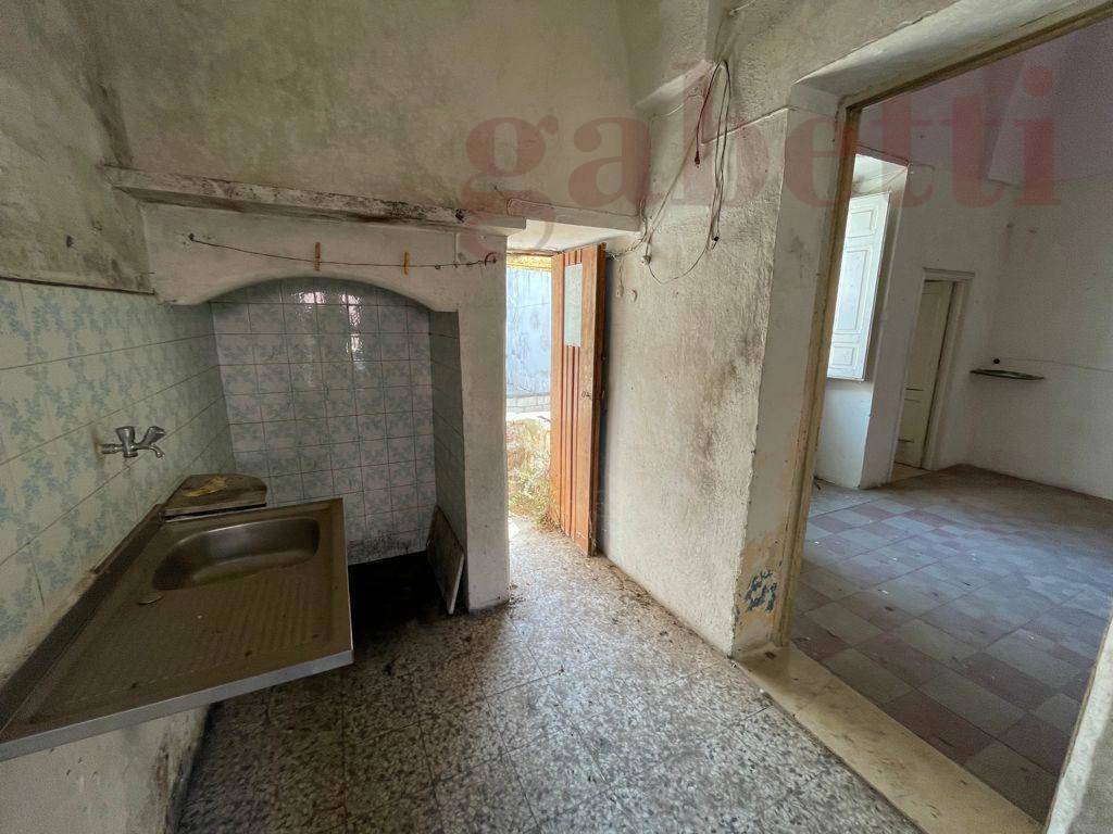 Casa indipendente a Spongano in Via Ludovico Ariosto, 18 - Foto 5