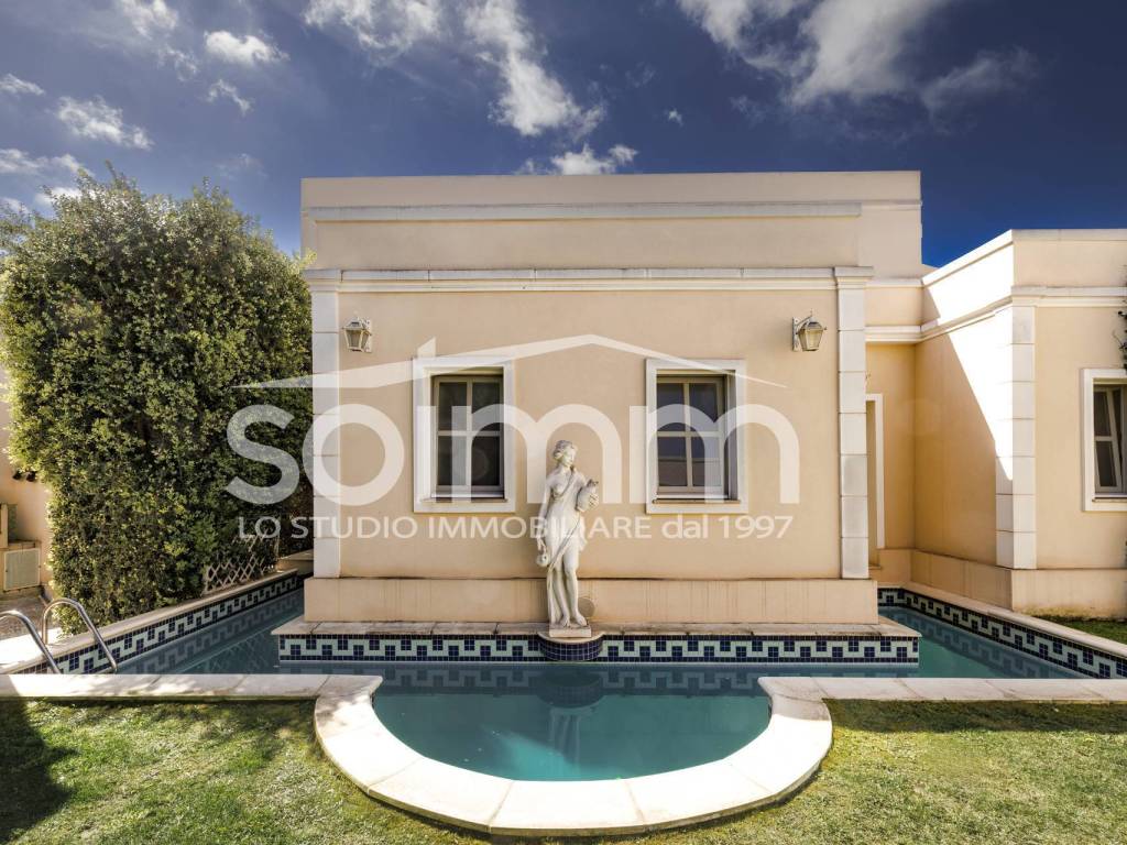 Casa indipendente a Cagliari in VIA ARGIOLAS - Foto 3