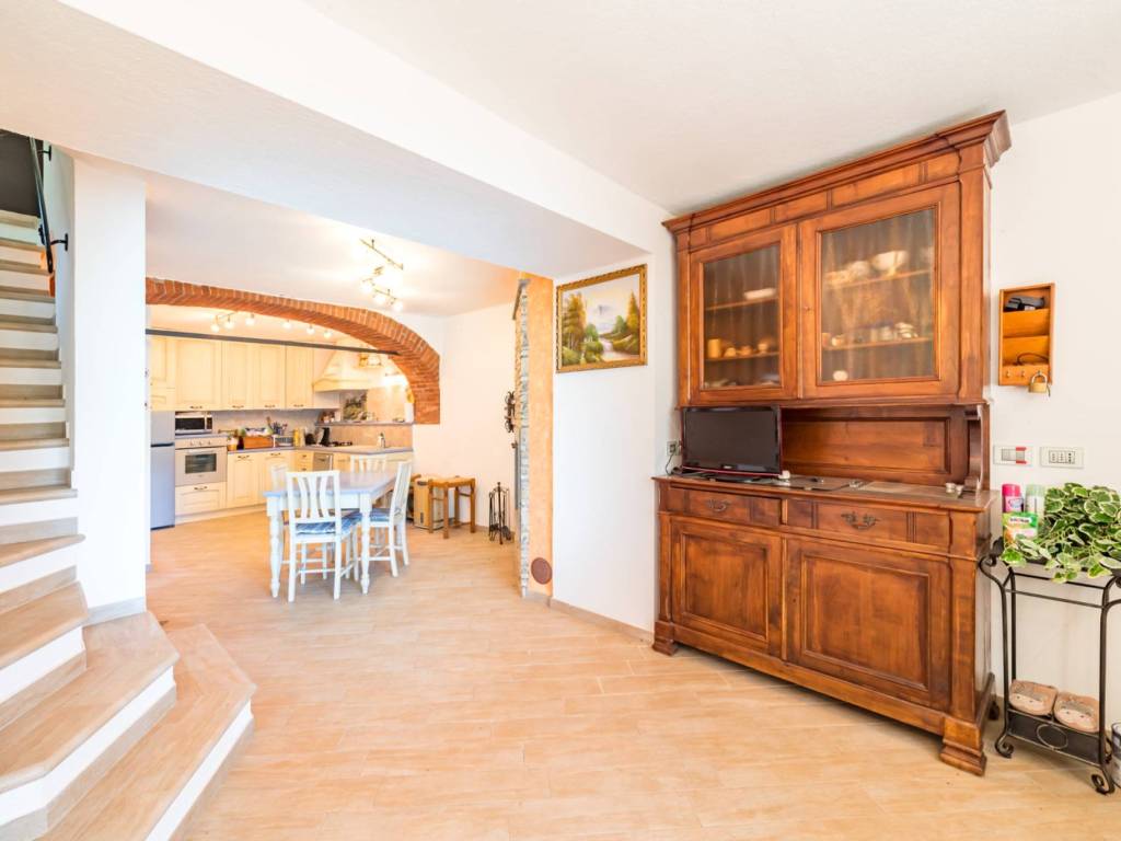 Villa a Caraglio in Via Cesare Battisti, 37 - Foto 2