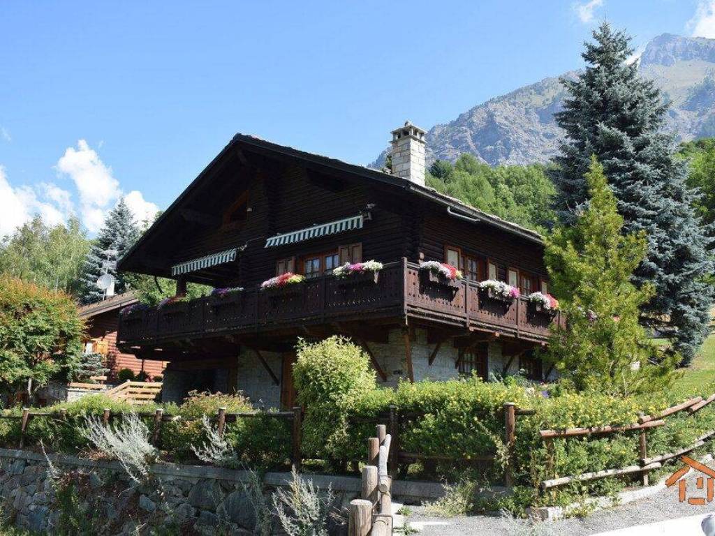 Villa a Brusson in Via Col Ranzola, 50 - Foto 3