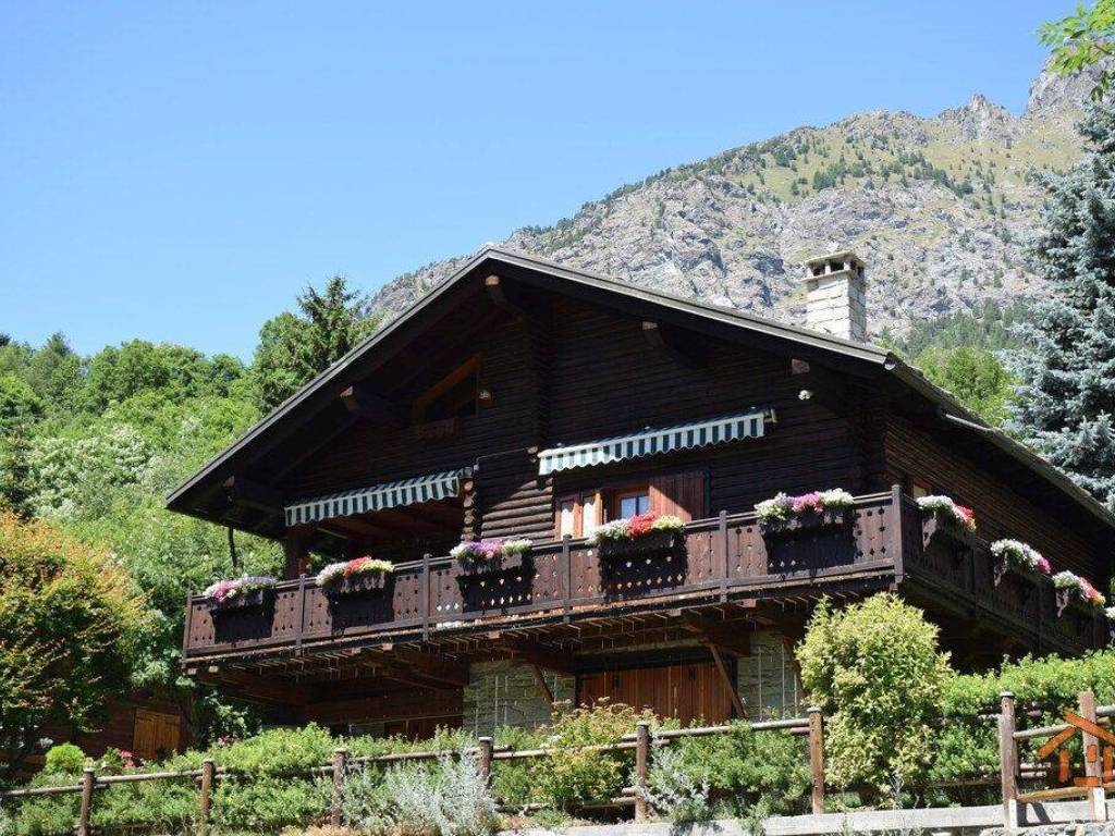 Villa a Brusson in Via Col Ranzola, 50 - Foto 5