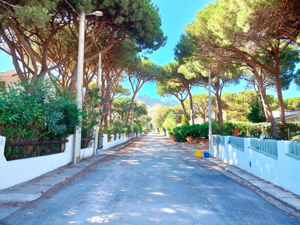 Villa a Pula in Viale delle Pleiadi - Foto 3