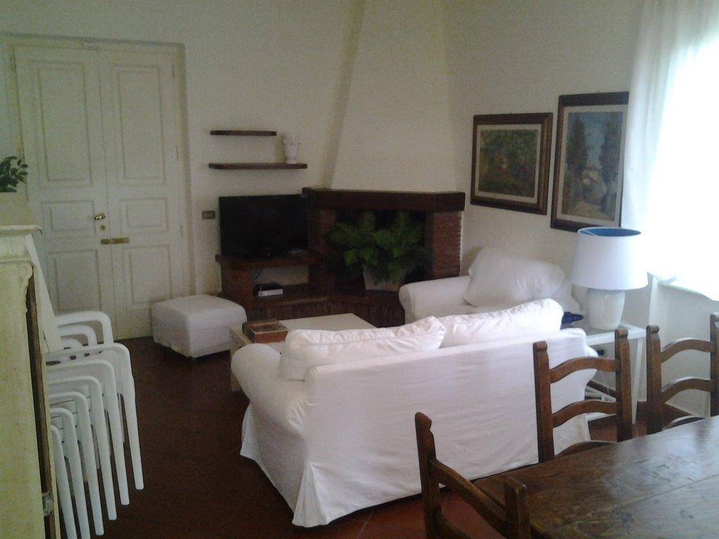 Villa a Forte dei marmi in Via Giuseppe Viner, 48 - Foto 4