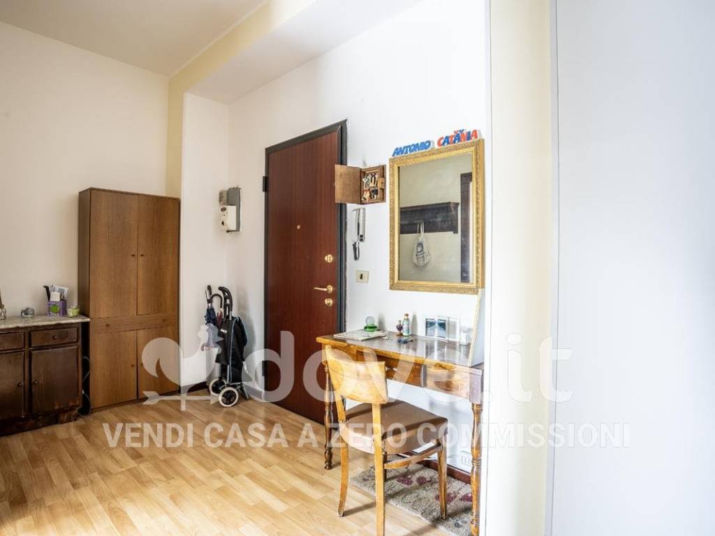 Appartamento a Luino in Via Creva - Foto 3