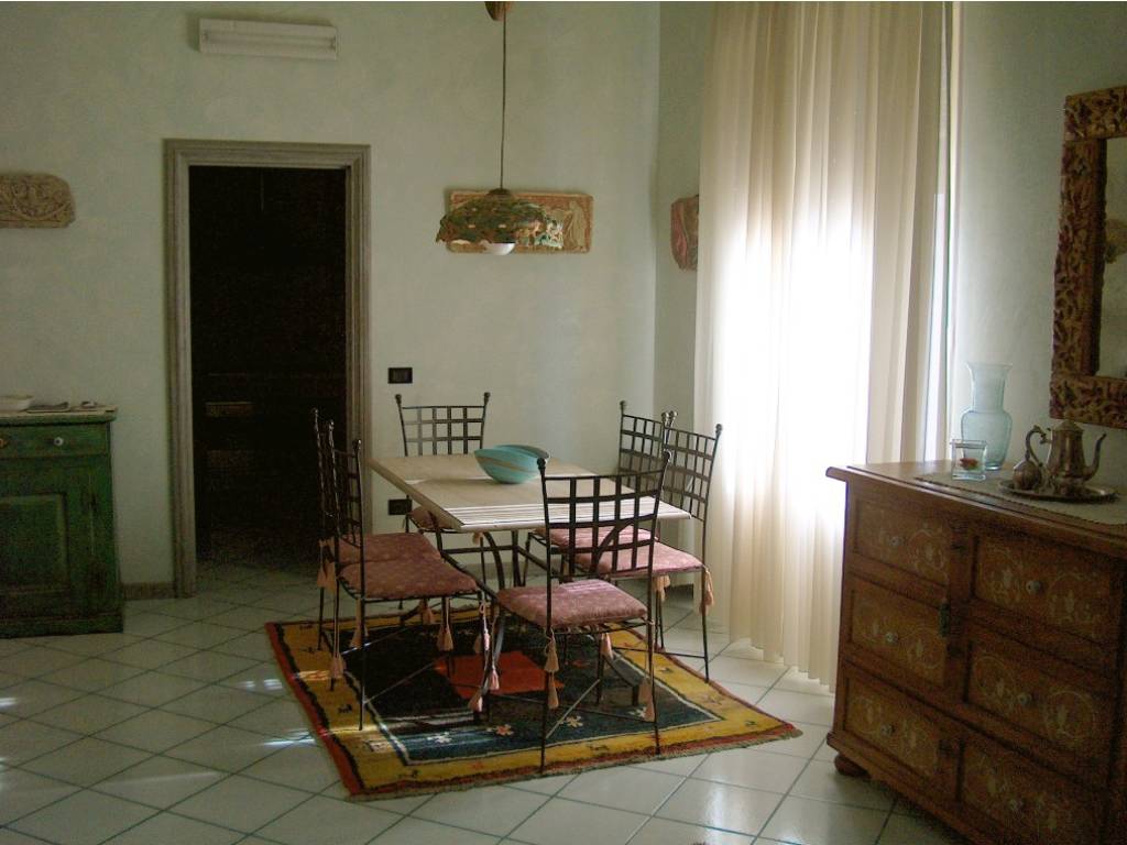Appartamento a Forte dei marmi in Via Palestro, 10 - Foto 2