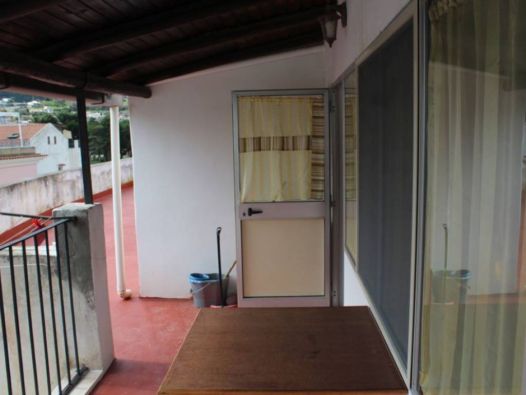 Appartamento a Lipari in Via Vittorio Emanuele III - Foto 3