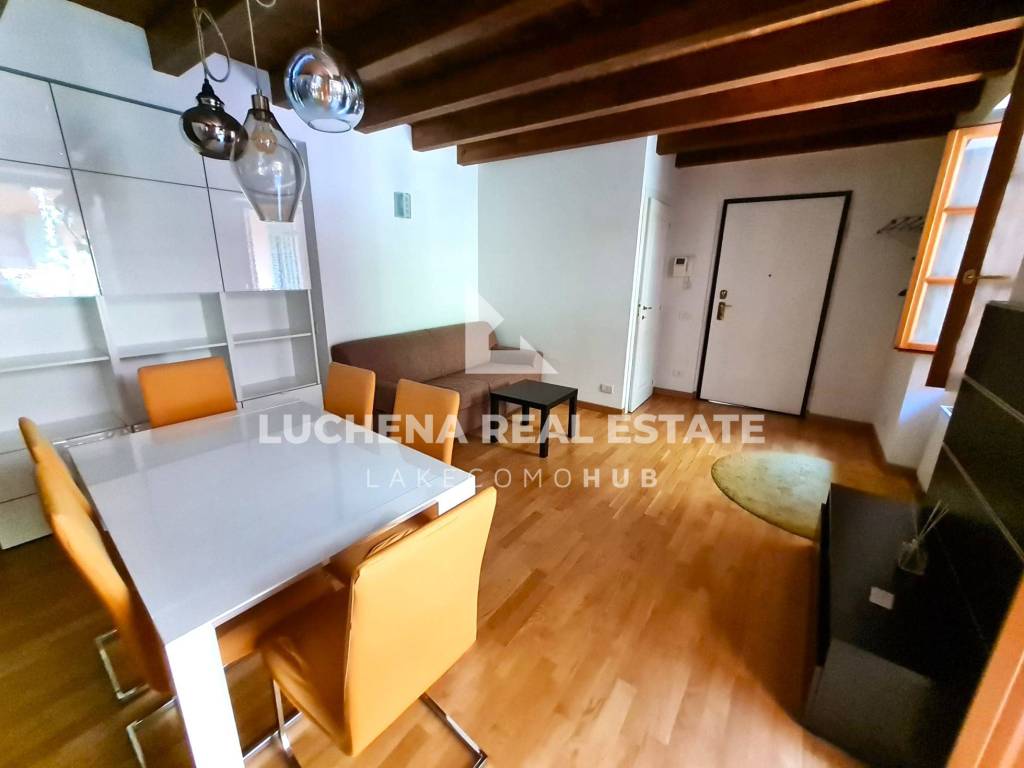 Appartamento a Como in Via Cinque Giornate, 46 - Foto 2