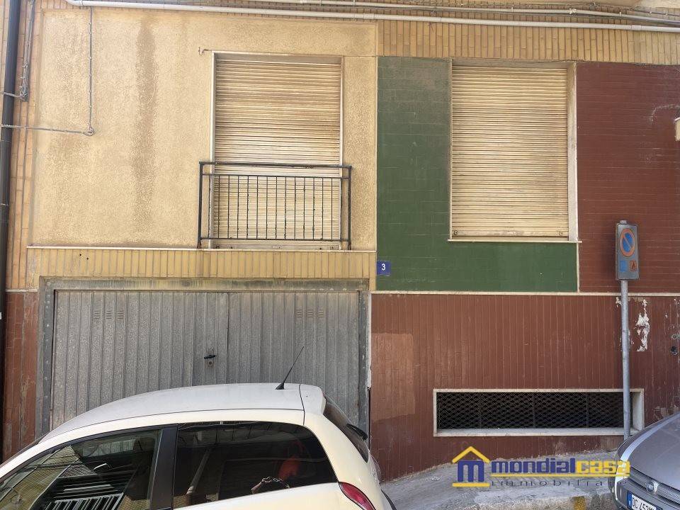 Appartamento a Pachino in via San Martino 1 - Foto 2